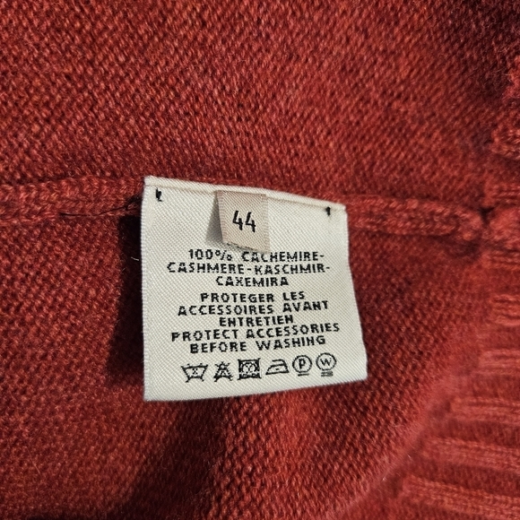 Hermes Red Cashmere Short-Sleeved Sweater - Picture 6 of 8